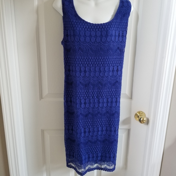 Tiana B. Dresses & Skirts - Tiana B Strechy Lace Dress - Lovely Blue - size XL